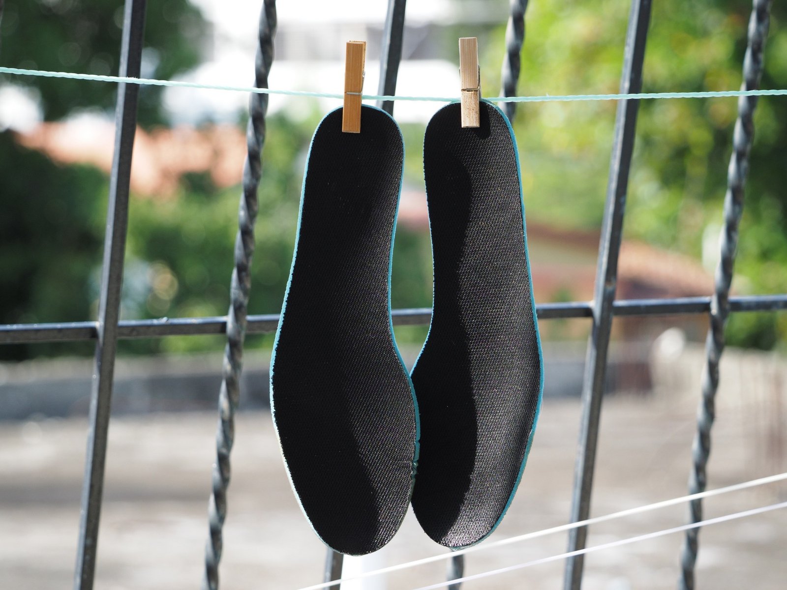 Aktivkohle-Einlegesohlen gegen Schuhgeruch