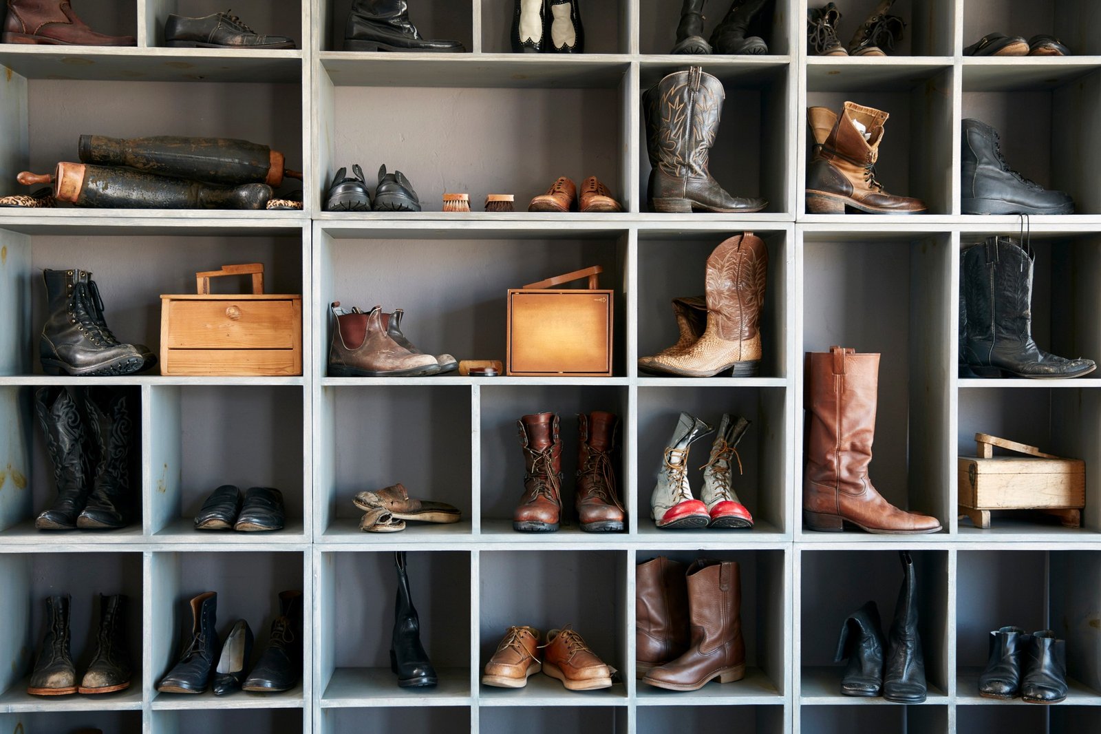 Muffige Schuhe nach langer Lagerung